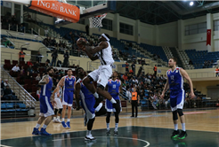 Büyükşehir Basket evinde kazandı