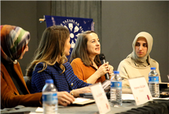 Sakaryalı yazarlarla yuvada ‘sanat’ dolu sohbet