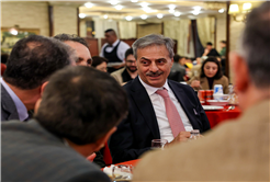 “Fedakârlıklarınızın en yakın tanıklarıyız”