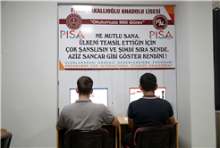 Büyükşehir gençlerin geleceğine yatırım yapıyor: Başkan Alemdar sözünü tuttu, bilgisayarlar kuruldu