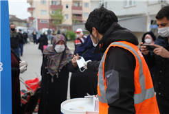 Hendek ve Ferizli ilçelerinde maske dağıtımı sürüyor	