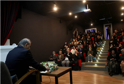 Hattat Prof. Dr. Mehmet Memiş’in anlatımıyla İstanbul Mushafı’nın eşsiz eserleri ve hat sanatı