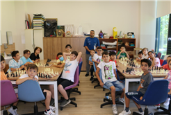 SGM’de miniklerin satranç heyecanı