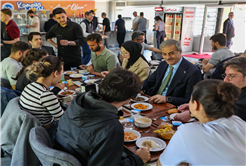 “Milletimize ve memleketimize hizmet sorumluluğu ile hareket ediyoruz”
