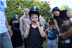 Millet Bahçesi’nde atlı şenlik çocukların yüzünü güldürdü