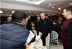 Başkan Yusuf Alemdar gençlere buluştu: “Gayemiz her alanda daha güçlü bir Sakarya’nın inşasıdır”