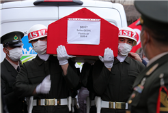 Sakarya şehidini son yolculuğuna uğurladı