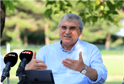 “Hedefimiz Sakaryaspor'u hak ettiği noktaya ulaştırmak”