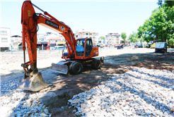 Şehrin buluşma noktasına yeni otopark alanı