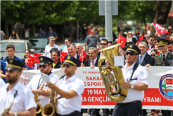 “Gençlerimizin her zaman destekçisi olacağız”