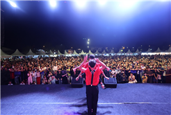 Millet Bahçesi’nde kültürlerin buluştuğu festival renkli finalle tamamlandı