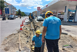 Geyve Konyalı Alibey Caddesi’nin içmesuyu altyapısı yenileniyor