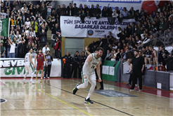 Büyükşehir Play-Off’a galibiyetle başladı: 87-81