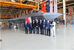 “Savunma sanayi ülkemizin gurur kaynağı olan eserlere imza atmaya devam edecek”