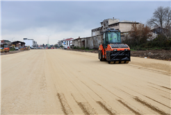 Şehir merkezinin beklediği bağlantı yolunda üstyapı çalışmalarına geçildi