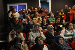 Akademi’de ilk ders Mesnevi: “Kendini bilmenin rehberi”