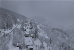 Büyükşehir 24 saat kar mesaisinde: 17 grup yolundan 10’u ulaşıma açıldı