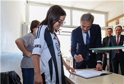 Başkan Alemdar gençler için 3 farklı çalışmayı anlattı ve öğrencilere çağrı yaptı: “Kendi hikâyenizi, kendiniz yazın” 
