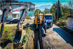 Akyazı Cumhuriyet Mahallesi’ne bin 300 metrelik güçlü altyapı dokunuşu