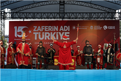 “O gece dünya, inananların vatan uğruna neler yapabileceğini izledi”