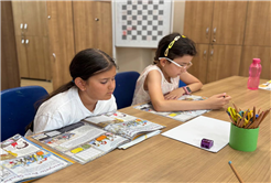 Genç Düşünürler Bilim Atölyesi’nde çocuklar bilimi deneyerek keşfetti