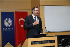 ‘Bir Şehir İki Çınar’ sempozyumunun ilk oturumu Faik Baysal oldu