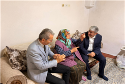 YADEM Yaşlılar Gününde eli öpülesi büyükleri unutmadı