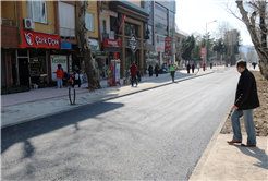 Çark Caddesi şimdi yeni yüzüyle: Kaldırım, yürüyüş yolu ve asfalt tamam