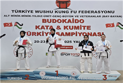 Ayşe Sude Yalova’dan altın madalyayla döndü