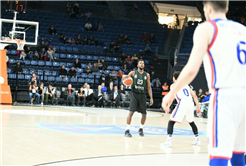 Büyükşehir Efes’i İstanbul’da devirdi