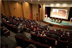 Milletin hafızasında hiç sönmeyecek olan bir ışık: Mehmet Akif’in vatana olan aşkını anlattılar 