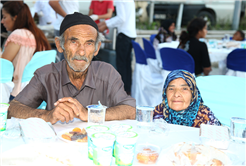 Sofralar Bu Kez Hendek’te Kuruldu