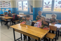 Bilimin renkli dünyasına adım attılar