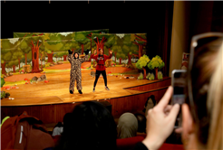 ‘Arkadaşım Dalmaçyalı’ oyunu minik sanatseverler ile buluştu