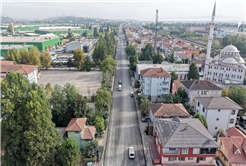 Arifiye’nin en önemli ulaşım aksında dönüşümün ilk etabı tamam 