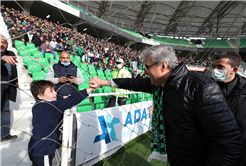 Sakaryaspor bu yıl şampiyon olacak