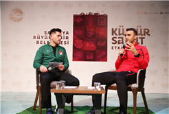 Atilla Karaoğlan, AKM’de futbolu anlattı