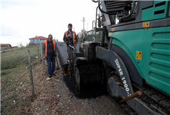 Kaynarca’da asfalt işlemleri sürüyor