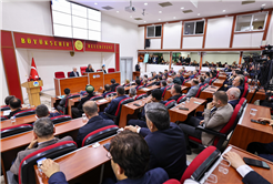 “20 yeni otobüs, 50 milyon TL asfalt”