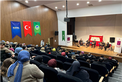 Akyazı’da gölge oyunu ve konserle keyif dolu bir Ramazan akşamı