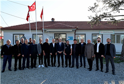 Büyükşehir’den Karapürçek Hocaköy’e yeni bir meydan 