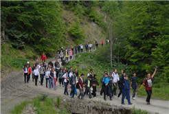 Doğa Tutkunları Geçişe Yürüdü