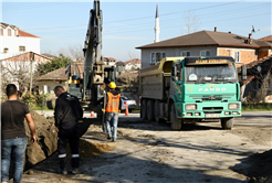 Erenler’in 25 milyonluk altyapı projesinde saha çalışmaları başladı