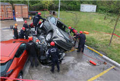 Sakarya’nın kahraman itfaiyecileri 10 ayda 11 bin 595 olaya müdahale etti