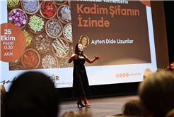 Kadim Hemşire AKM’de şifanın izini sürdü