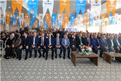 “İnsanımıza yakışır bir Akyazı’yı birlikte inşa ediyoruz”