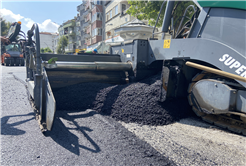 Çeşme Meydanı Caddesi yeni yüzüne kavuştu