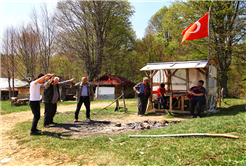 Pamukova ve Sapanca’da doğa ile iç içe yürüyüş
