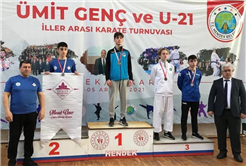 Karate Turnuvasında Büyükşehir’den 6 madalya 