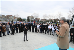 11 tır yardım malzemesi Demokrasi Meydanı’ndan yola çıktı